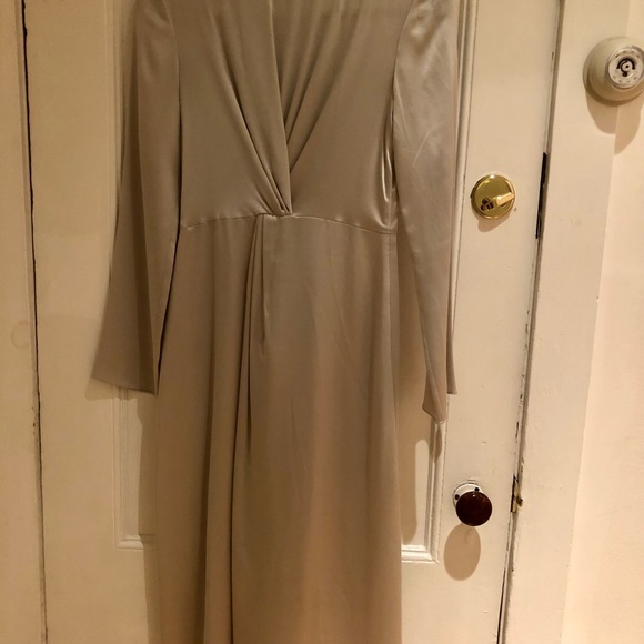 VINCE silk silver dress - Picture 3 of 7